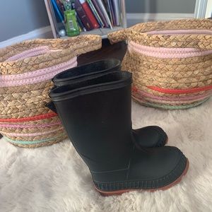 Rain bouts for girls